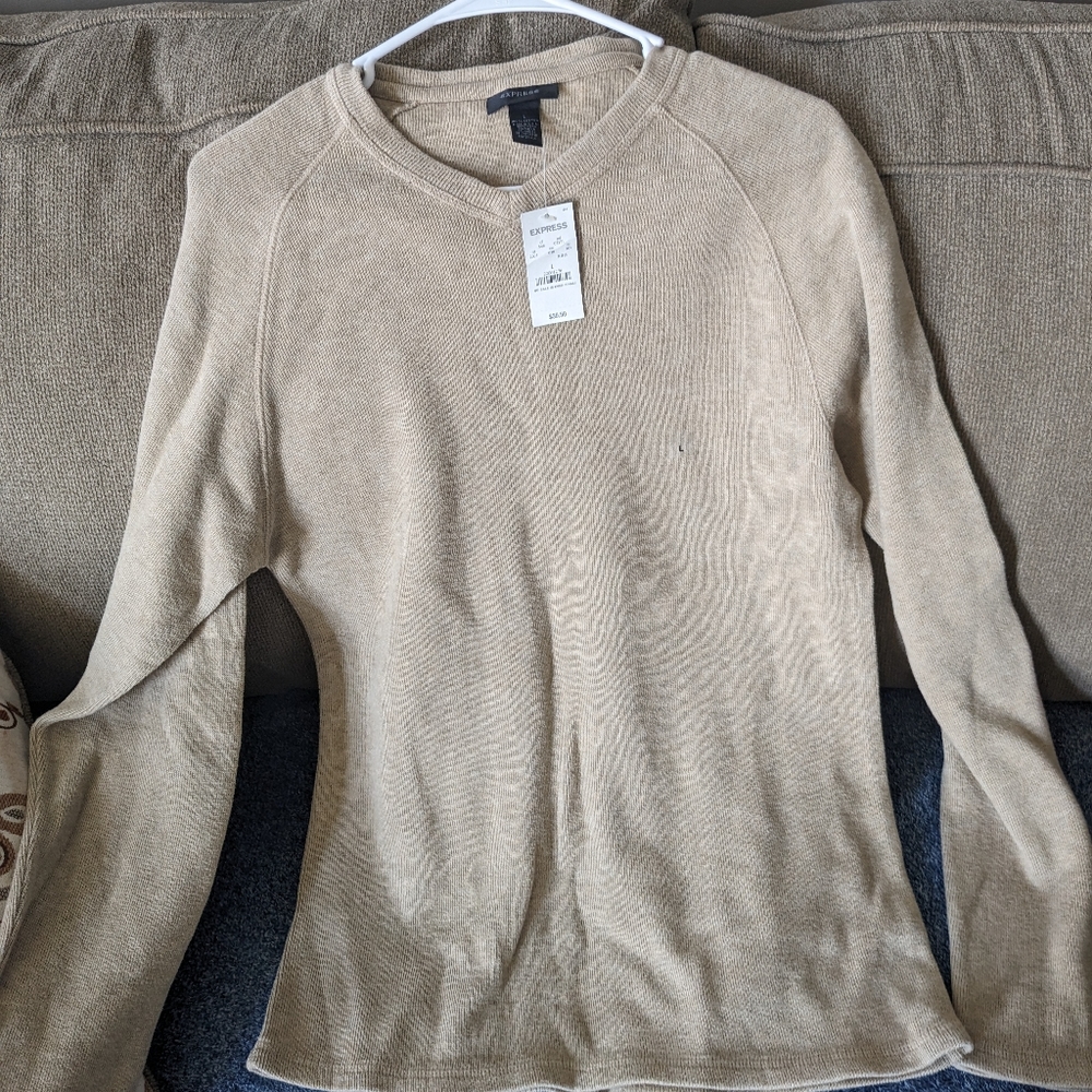 Men's Express Sweater NWT